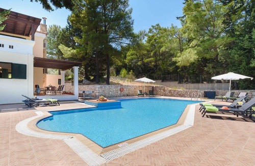 Archangelos Villa | Dimitra - Seven Springs Villas