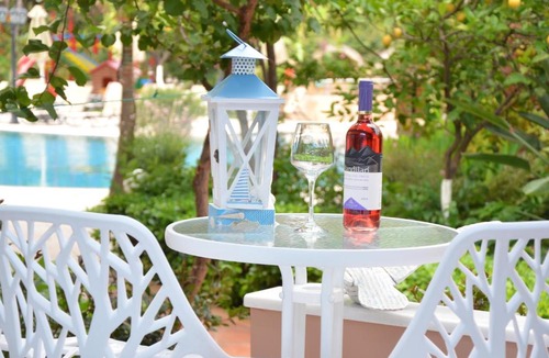 Daratsos Apartment | Dionyssos Village
