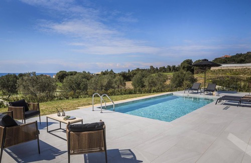 Sarlata Villa | Eirini - Two Bedroom Villa, Sleeps 4