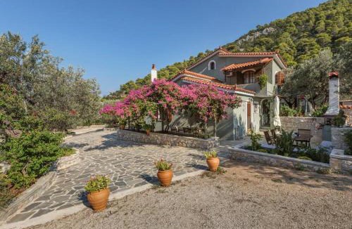 Katakali Villa | Elegance Villa: Classy Paradise w/a private beach