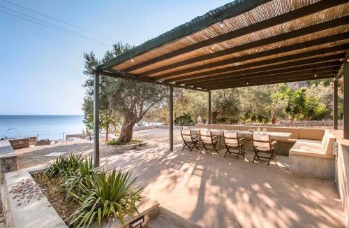 Katakali Villa | Elegance Villa: Classy Paradise w/a private beach