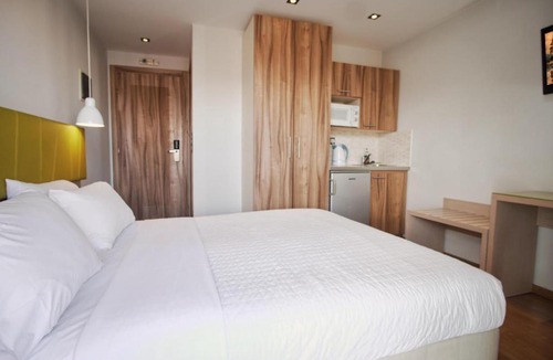 Khalandrion Apartment | Elements Rooms & Apartments