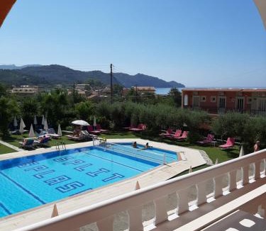 Arillas Resort | Eleni Apartments