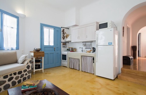 Agia Paraskevi Villa | Elia - Three Bedroom Villa, private pool, sea view