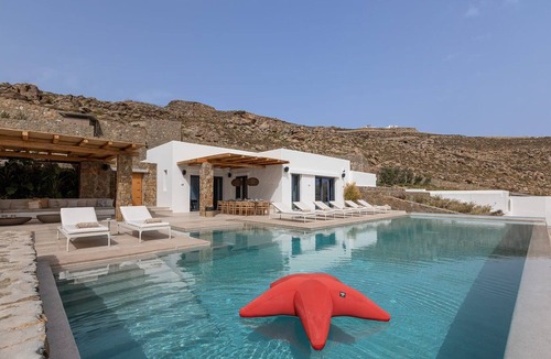 Agios Stefanos Villa | Endearing Mykonos Villa | Villa Thea Mare | 13 Bedrooms | 2 Villa Complex |.