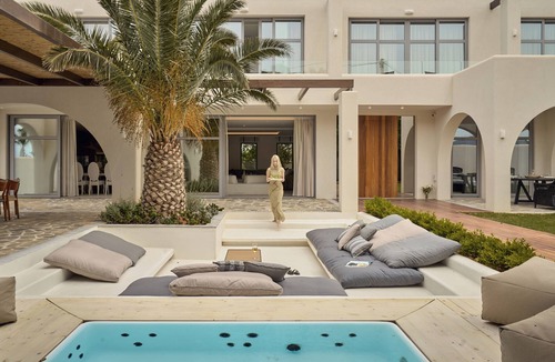 Anissaras Villa | Ennea Villa, Pool, Whirlpool, Cinema Walk to Beach