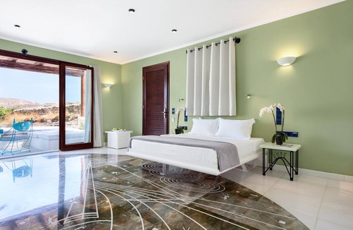 Ios Town Villa | Equisite Ios Suite | Superior Suite with Private Veranda