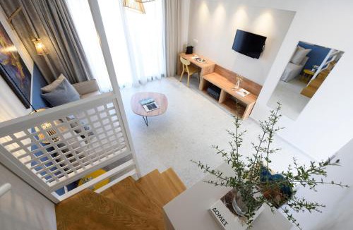 Kalyves Polygyrou Hotel | Falena Luxury Rooms