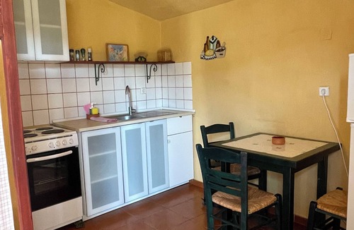 Pirgadikia Apartment | Family apartment with sea view, only 3 min away from private beach