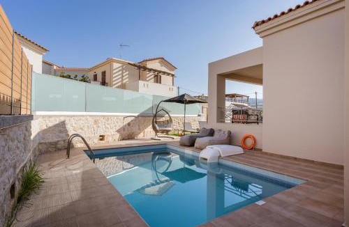 Houdetsi Villa | Family Villa Ismini with Private Pool & Stunning Views, near Rethymno and the Beach