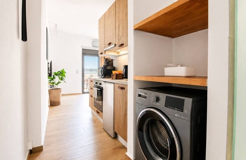 Nea Chora Apartment | Feta Breeze | 60sec Walk to Nea Chora Beach