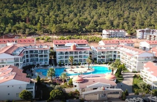 Akbuk Apartment | Flat with Shared Pool Sauna and Gym in Didim