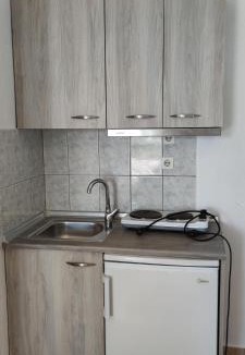 Potos Apartment | Francesca Studios