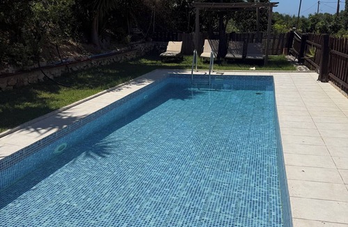Agia House | Friendly cozy villa with full luxurious amenities for family and friends.