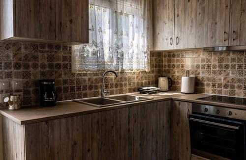 Haraki Apartment | G & M Beach House in Massari