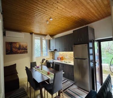 Kalavrita Apartment | Gaias Hideway