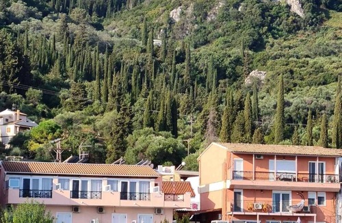 Benitses Apartment | Galini Sea Apartment 2 at the Beach with Wi-Fi, A/C & Garden