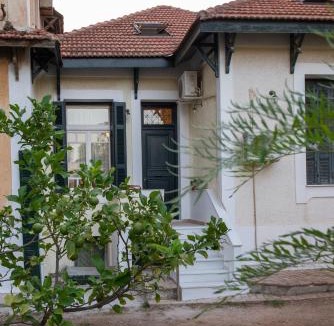 Khalandrion Apartment | Garden-studio in a mansion-Athens-Chalandri center