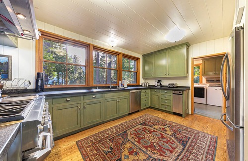 Tahoma House | Gold Coast Lake Front Estate by Tahoe Getaways - Luxury Estate w Private Beach, w/Buoy & Pier