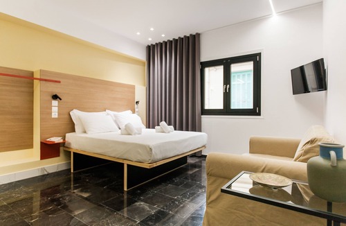 Thissio Apartment | Greece U Around Athens Thissio Suites