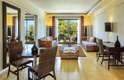 Ormos Prinou Hotel | Ilio Mare Resort Hotel by GHH