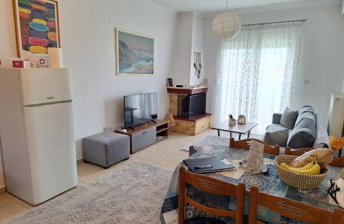 Paliouri Apartment | Jo's BNB