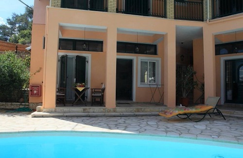 Katavolos House | Kaminaki Villas Dora