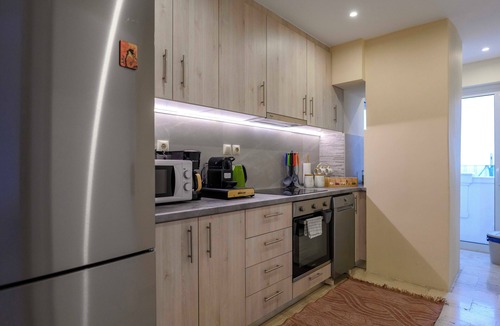 Mikrolimano Apartment | Kastella's Amazing Islandic View