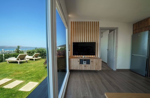 Katochori House | Kedria Lounge and infinity sea view residence