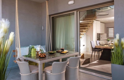 Gournai Apartment | Knossos Palace by Luxury Living Apartments
