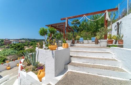 Peroulades Apartment | Kohili Retreat