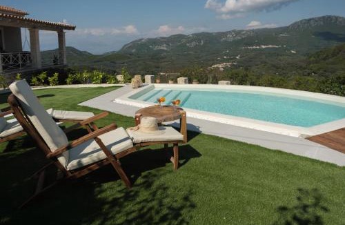 Sokraki House | Koukoutsa House with Swimming Pool Corfu Sokraki