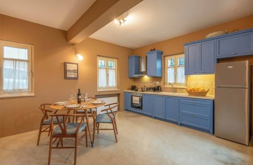 Kiparissia House | Kyparissia Aries Stone Maisonette, Panoramic Views