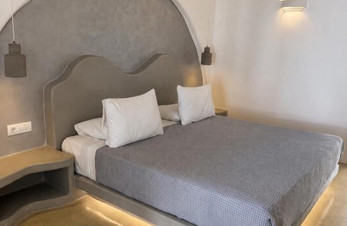 Kamari Hotel | La Bellezza Eco Boutique Hotel