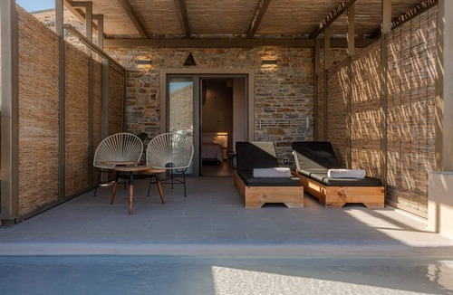 Kithnos Apartment | Lavish Kythnos Suite | Kosmos Suite | Breathtaking Sea Views | Private Pool |.