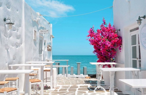 Kithnos Apartment | Lavish Kythnos Suite | Kosmos Suite | Breathtaking Sea Views | Private Pool |.