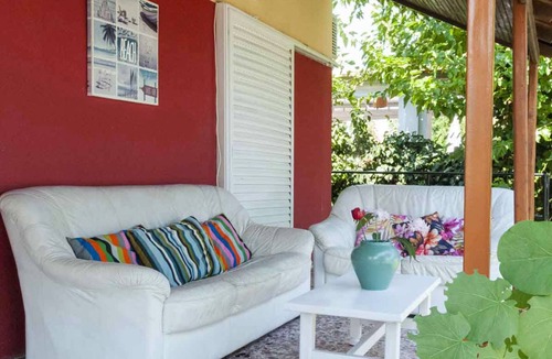 Kavos House | LeMaMi Seafront Bungalows