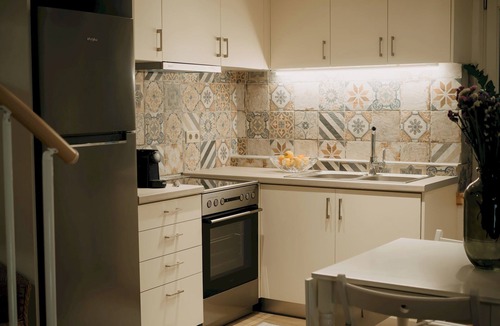 Old Town Apartment | Lenko Verde Apartment by Estia