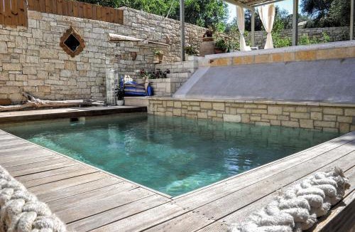 Magazia Villa | Leonora House by PaxosRetreats