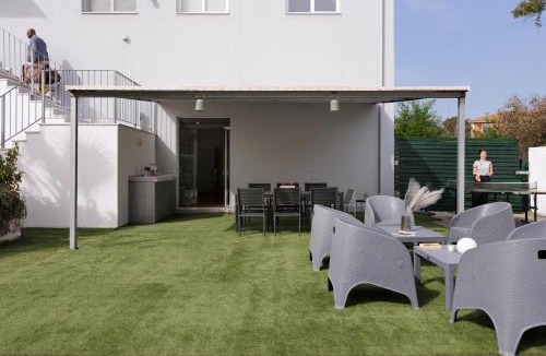 Corfu Town Hostel | Local Hostel & Suites