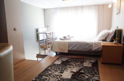 Halepa Apartment | Loft-type apartment with sea view