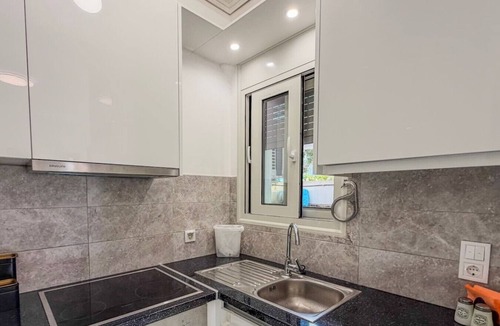 Loutra Oraias Elenis Apartment | Loutra Horizon Suite | Pool, Sea View & Comfort