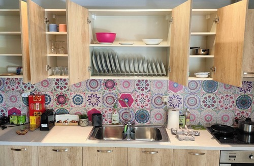 Malia House | Lovely 2-bedroom for up to 5 person house with AC and jacuzzi in beautiful Malia