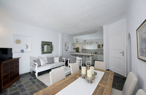 Kalafatis Apartment | Luxury apartment Fokos/lounge area, sea view