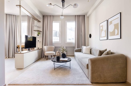 Plaka Apartment | Luxury Apartment in Plaka C