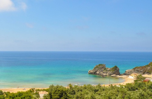 Parelia Apartment | Luxury Loft Apartment with Pool - Pelekas Beach, Corfu