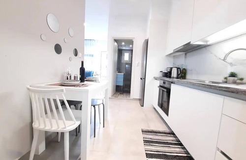 Analipsi Apartment | LV Home: A LiVing experience!