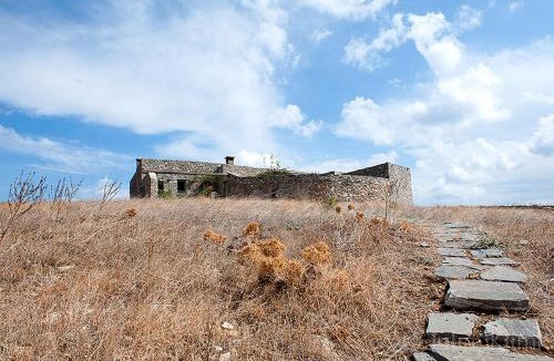 Serifos Bed & Breakfast | Mandri B&B