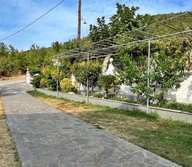 Skala Rachoniou Hotel | Maria's Rooms