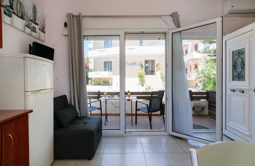 Galatas Apartment | Marianthi`s Maisonette
